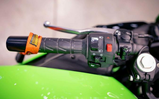 2025 Kawasaki Ninja® 500 KRT Edition SE ABS