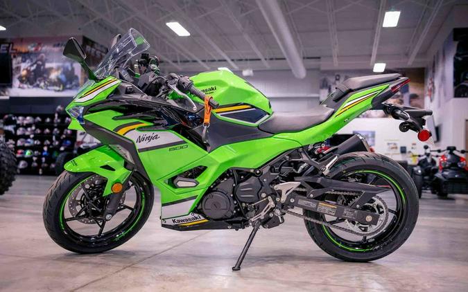 2025 Kawasaki Ninja® 500 KRT Edition SE ABS