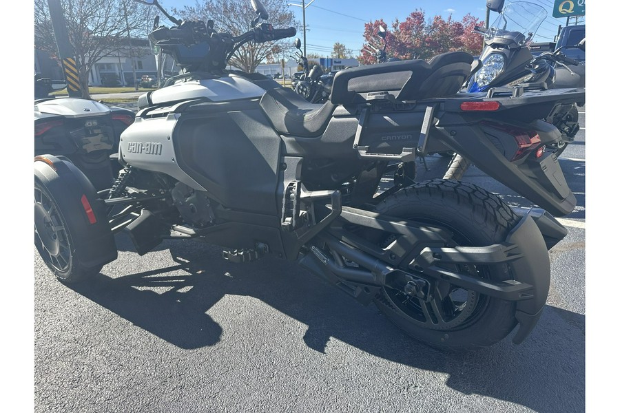 2025 Can-Am Canyon - SILVER