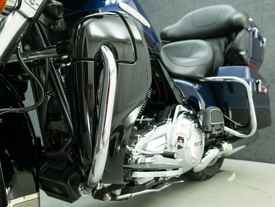 2012 HARLEY DAVIDSON FLHTK ELECTRA GLIDE ULTRA LIMITED W/ABS