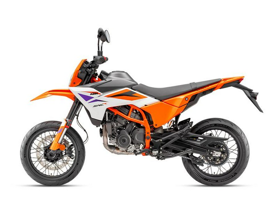 2026 KTM 390 SMC R