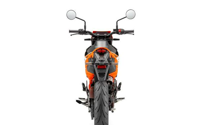 2026 KTM 390 SMC R