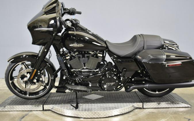 2025 Harley-Davidson Street Glide FLHX