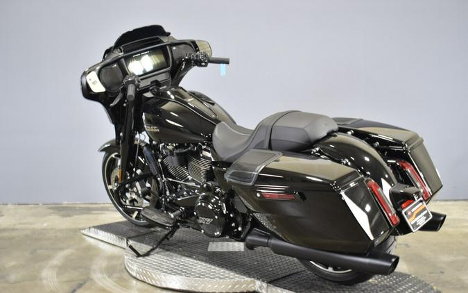 2025 Harley-Davidson Street Glide FLHX