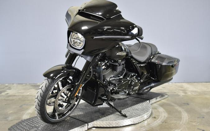 2025 Harley-Davidson Street Glide FLHX