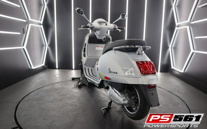 2024 Vespa GTS Super 300 Tech