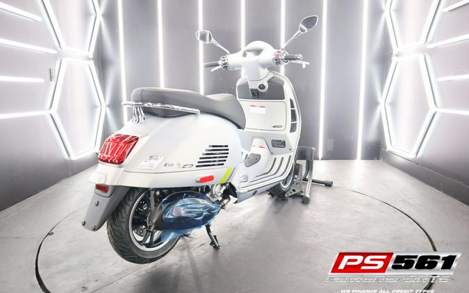 2024 Vespa GTS Super 300 Tech