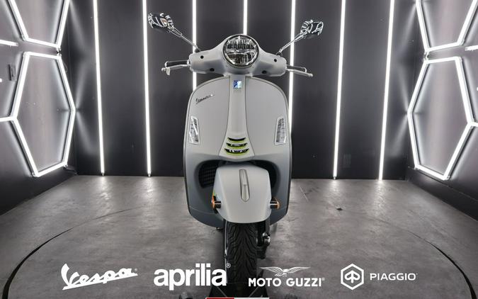 2024 Vespa GTS Super 300 Tech