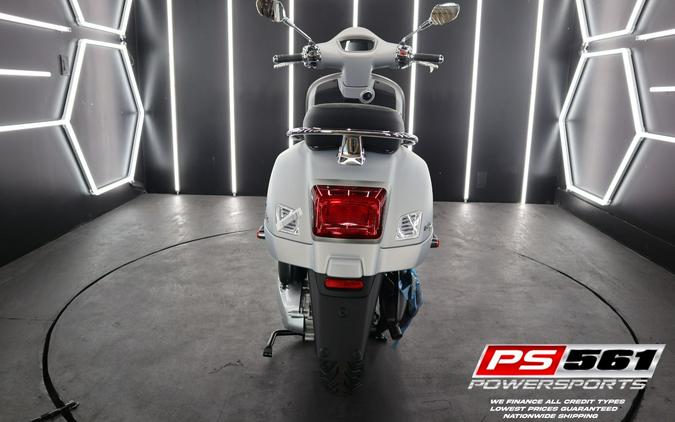 2024 Vespa GTS Super 300 Tech