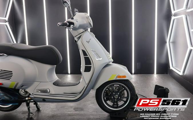 2024 Vespa GTS Super 300 Tech