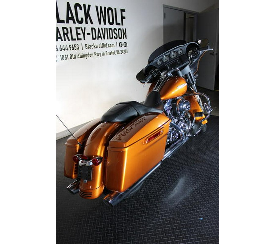 2016 Harley-Davidson® FLHX - Street Glide®