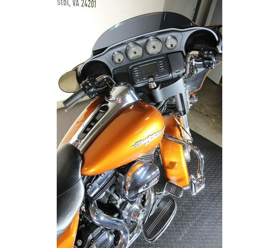 2016 Harley-Davidson® FLHX - Street Glide®