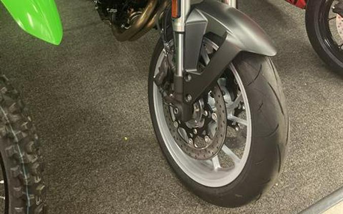 2024 Suzuki GSX-8S
