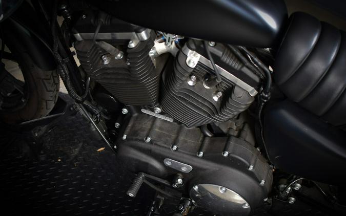 2022 Harley-Davidson Iron 883