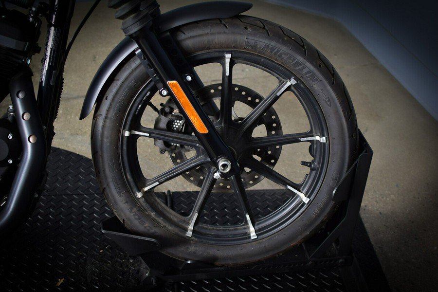 2022 Harley-Davidson Iron 883