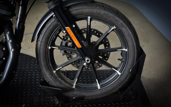 2022 Harley-Davidson Iron 883