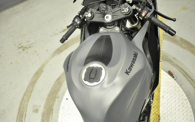 2026 Kawasaki Ninja® ZX™-6R