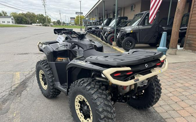 2027 Can-Am® Outlander Backcountry 7.6 in.