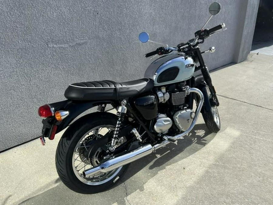 2023 Triumph Bonneville T120 Chrome Edition Meriden Blue