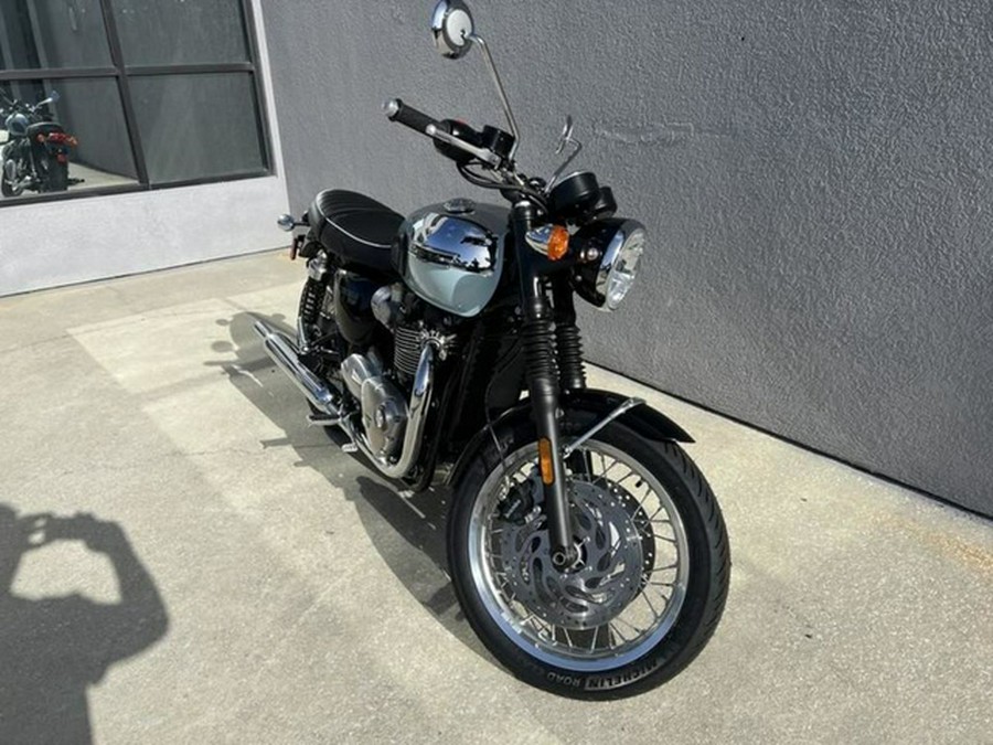 2023 Triumph Bonneville T120 Chrome Edition Meriden Blue