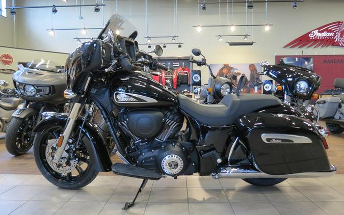 2024 Indian Motorcycle® Chieftain® Black Metallic