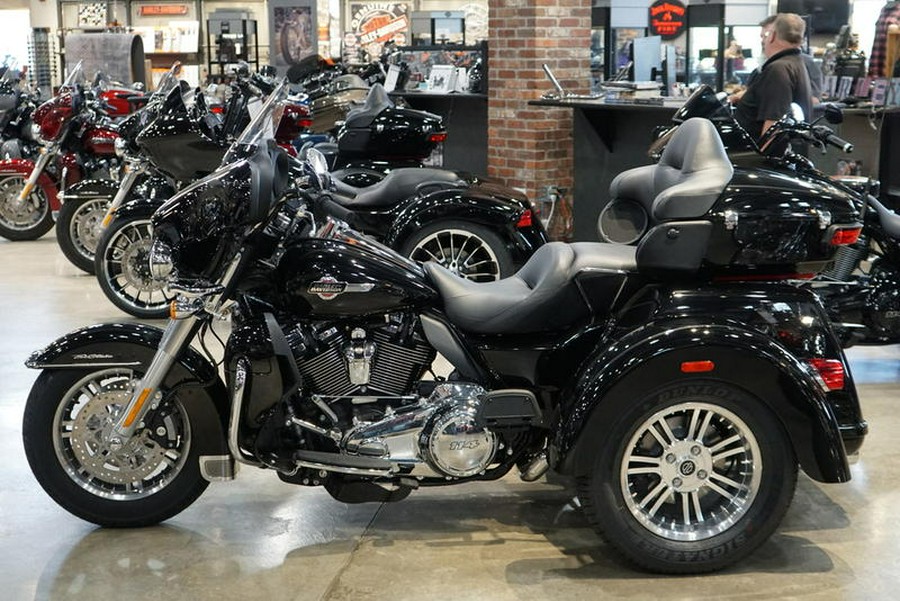 2024 Harley-Davidson® FLHTCUTG - Tri Glide® Ultra