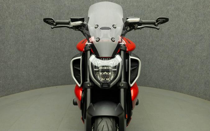 2024 DUCATI DIAVEL V4 W/ABS