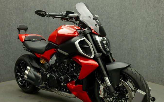 2024 DUCATI DIAVEL V4 W/ABS