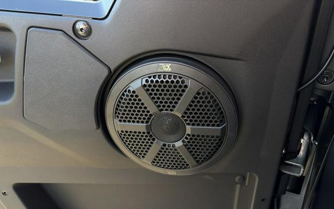 2026 Yamaha Wolverine RMAX2 1000 XT-R