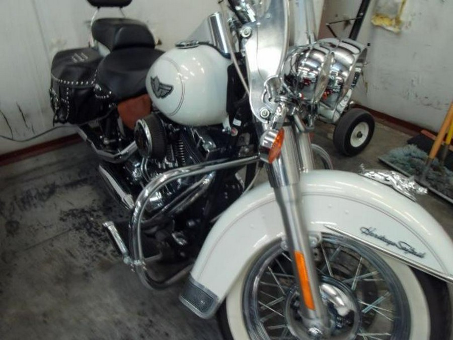 2003 Harley-Davidson® FLSTC - Heritage Softail® Classic