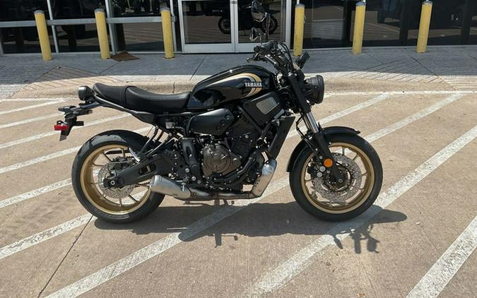 2026 Yamaha XSR 700