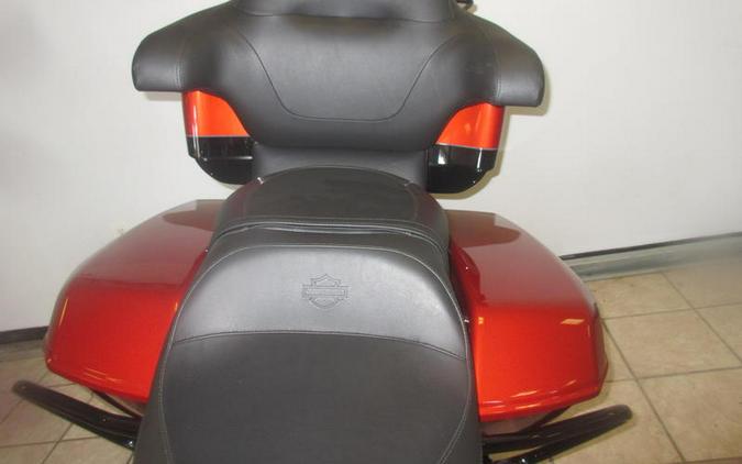 2025 Harley-Davidson® FLHXU - Street Glide® Ultra