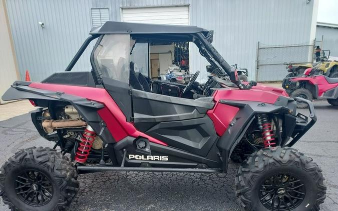 2018 Polaris® RZR XP® Turbo EPS FOX Edition Matte Sunset Red