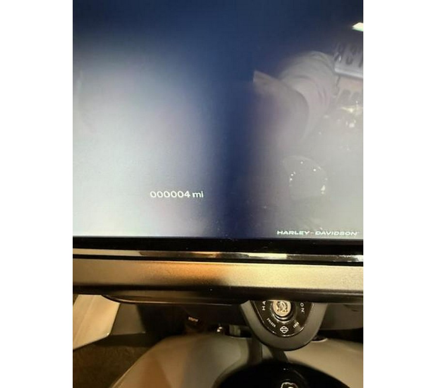 2025 Harley-Davidson® FLHXU - Street Glide® Ultra