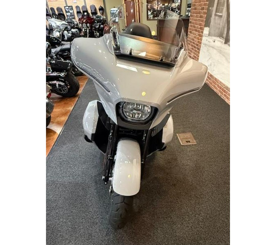 2025 Harley-Davidson® FLHXU - Street Glide® Ultra