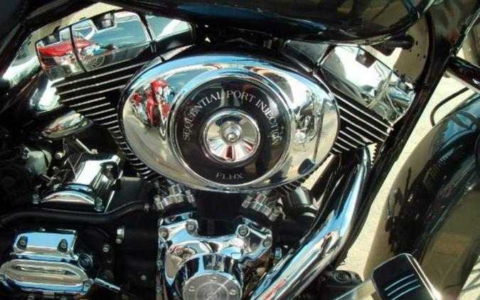 2006 Harley-Davidson® FLHXI STREET GLIDE