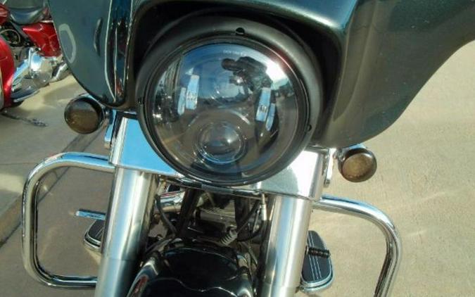 2006 Harley-Davidson® FLHXI STREET GLIDE