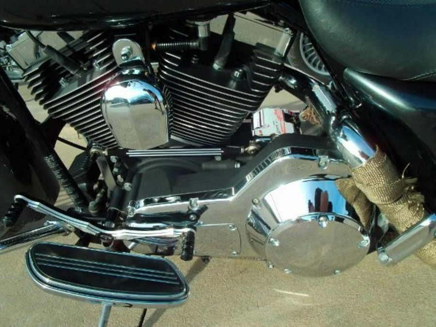 2006 Harley-Davidson® FLHXI STREET GLIDE