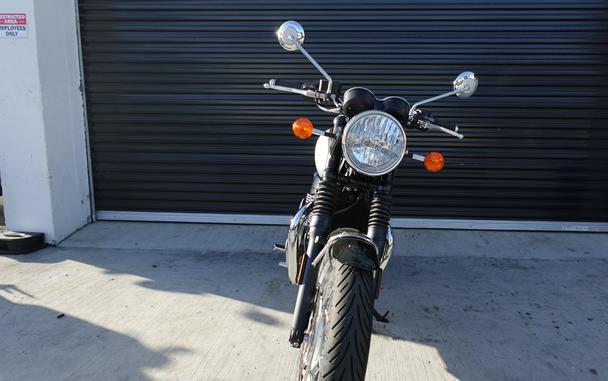 2025 Triumph Bonneville T120