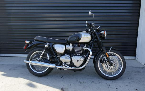 2025 Triumph Bonneville T120