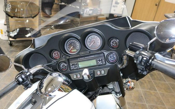 2012 Harley-Davidson® FLHTCU - Electra Glide® Ultra Classic