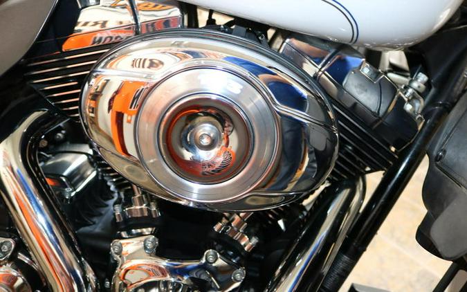 2012 Harley-Davidson® FLHTCU - Electra Glide® Ultra Classic