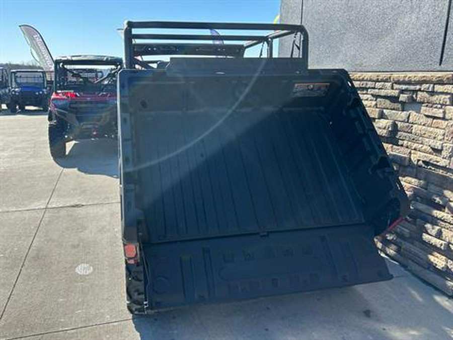 2025 Can-Am Defender MAX DPS HD7