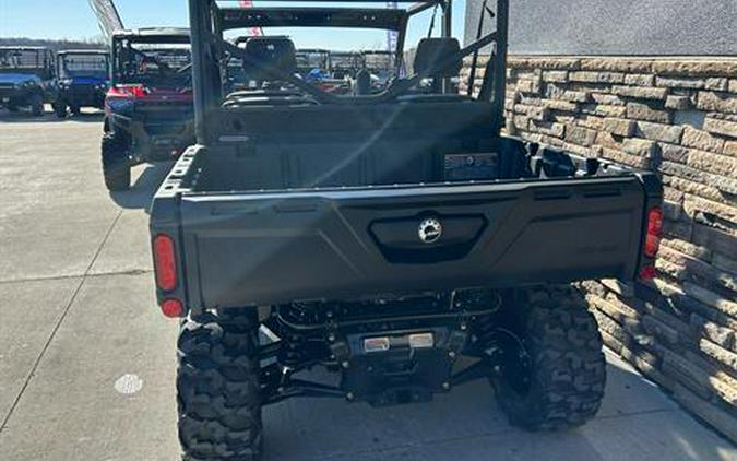 2025 Can-Am Defender MAX DPS HD7