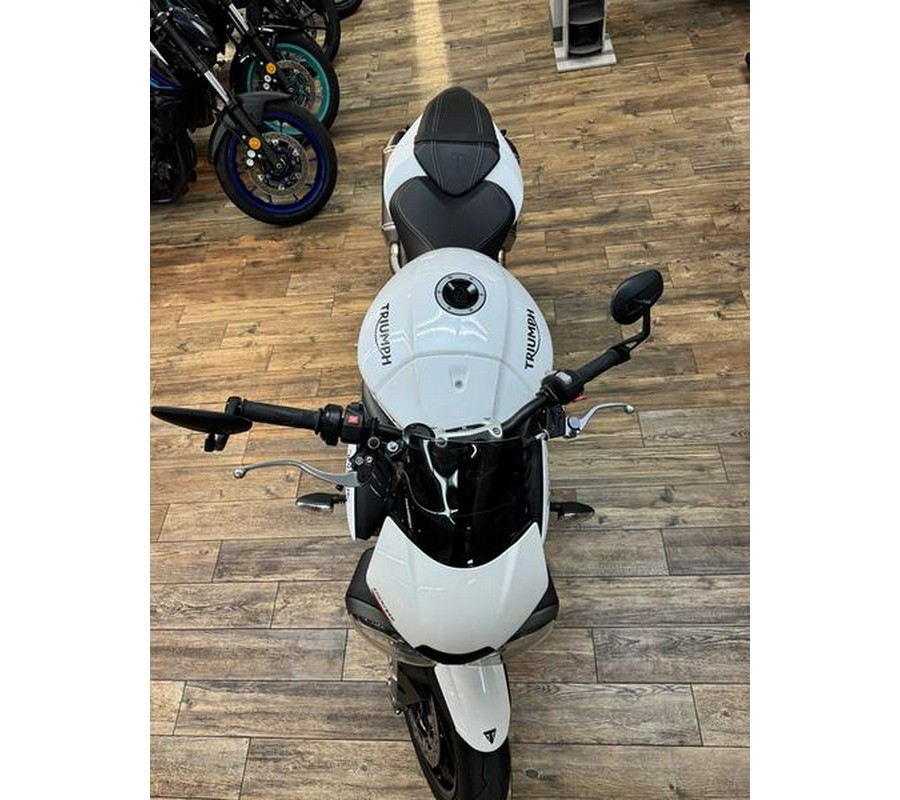 2019 Triumph Speed Triple RS Crystal White Metallic