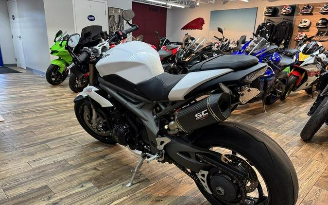 2019 Triumph Speed Triple RS Crystal White Metallic