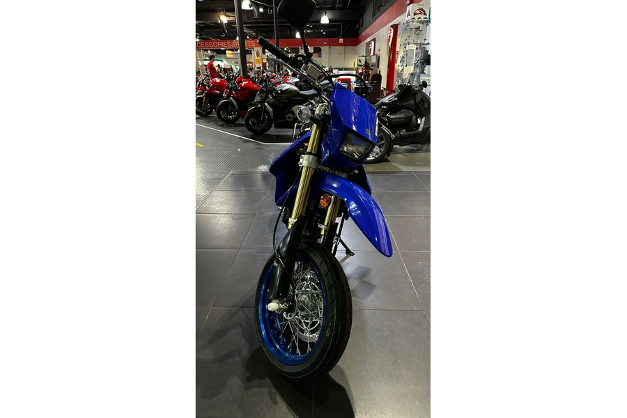 2024 Suzuki DR-Z400SM