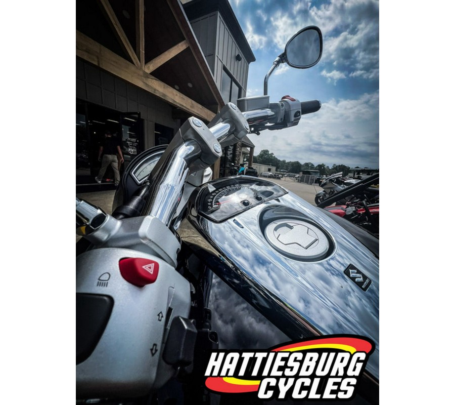 2025 Suzuki Boulevard M109R