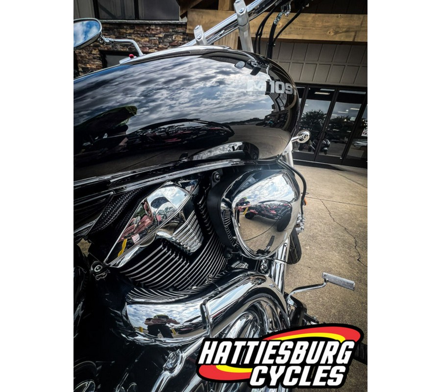 2025 Suzuki Boulevard M109R