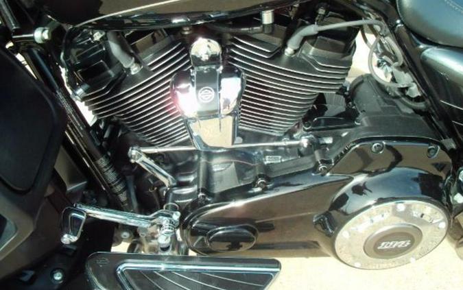 2017 Harley-Davidson® FLHXSE STREET GLIDE SPECIAL CV